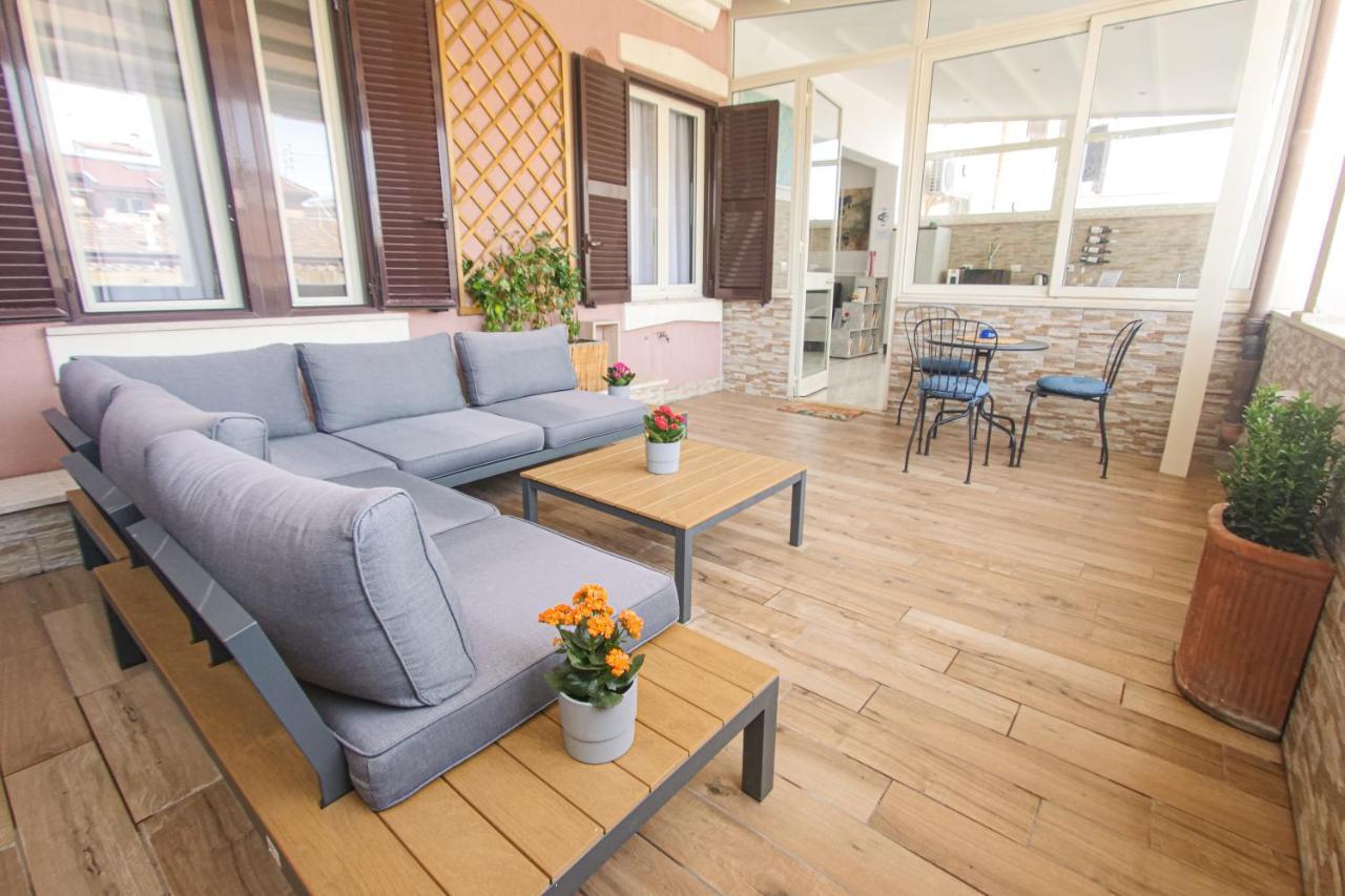 Hotel Terrazza Magenta Rome Bagian luar foto