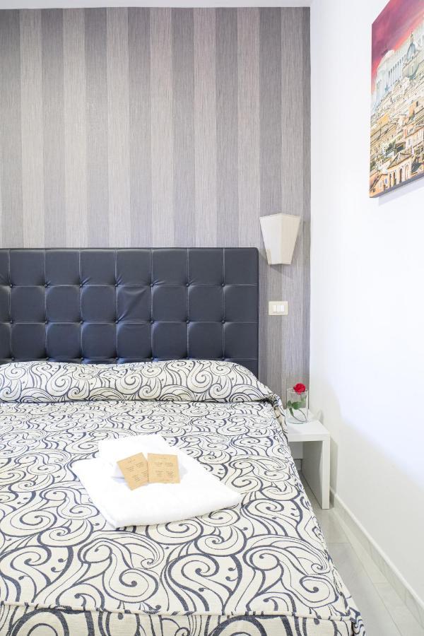 Hotel Terrazza Magenta Rome Bagian luar foto