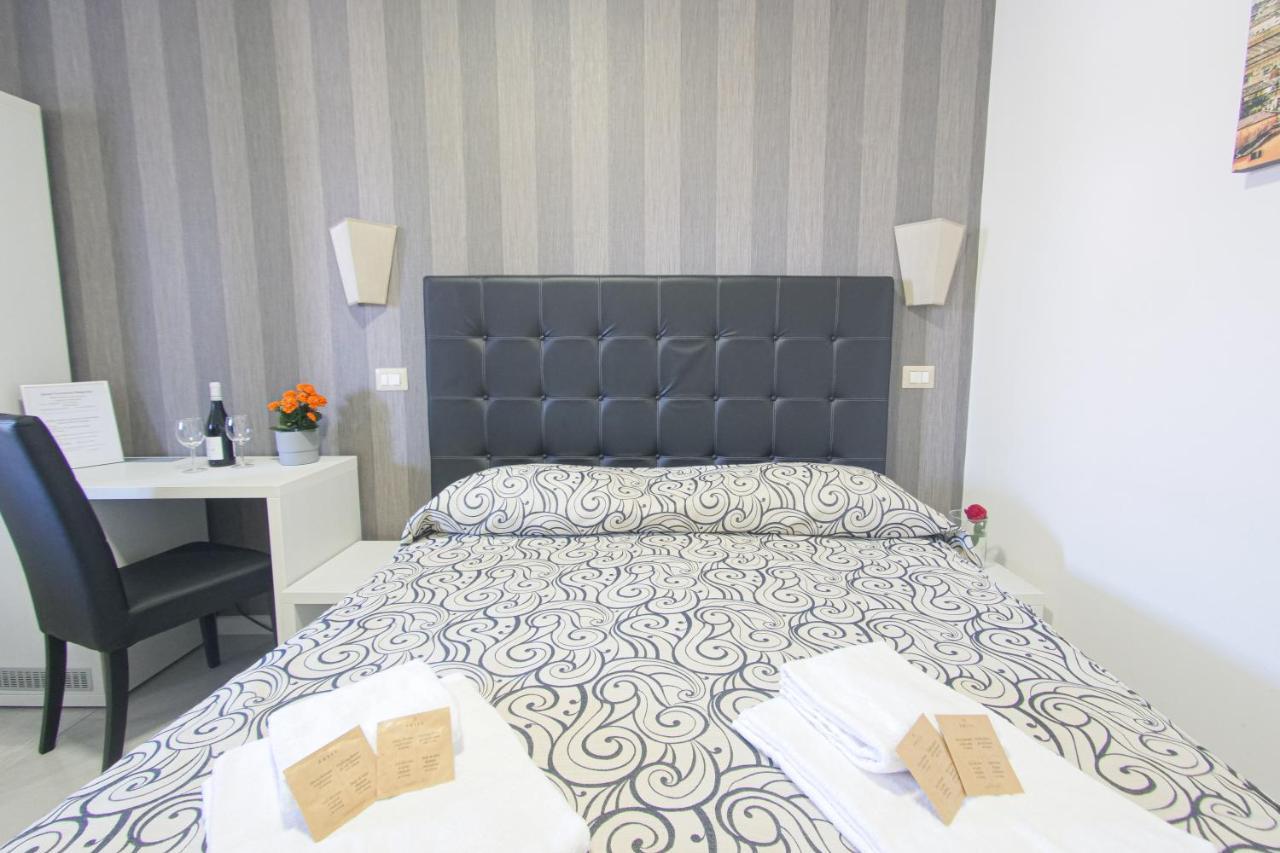 Hotel Terrazza Magenta Rome Bagian luar foto